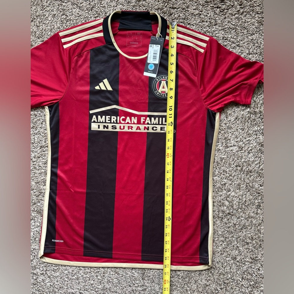 Atlanta United FC MLS Soccer Jersey Adidas Men's Large Red Black Slim Fit NEW - Picture 12 of 13